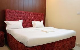 Metro Regency - Near Hazratganj & Charbagh